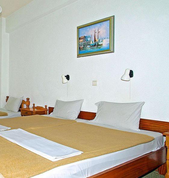 Hotel Helios Paralía Buitenkant foto