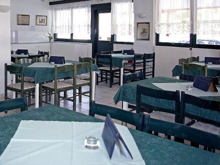 Hotel Helios Paralía Buitenkant foto